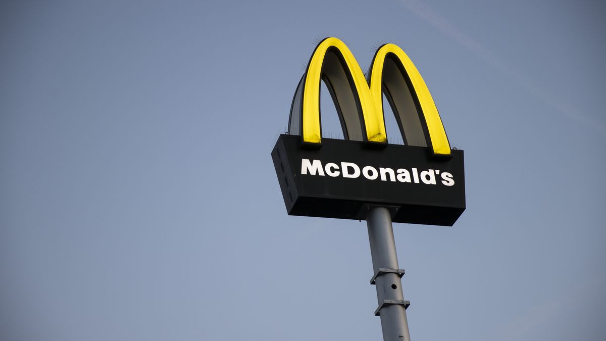 McDonald’s i KFC expandují. Lákají je ekonomické problémy Číny